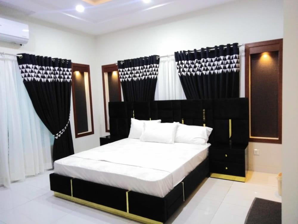Islamabad Travelodge Guest House Exterior foto